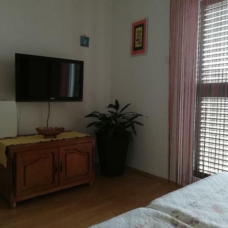 Apartmani Sabic A2 Plus1 Makarska Exterior photo