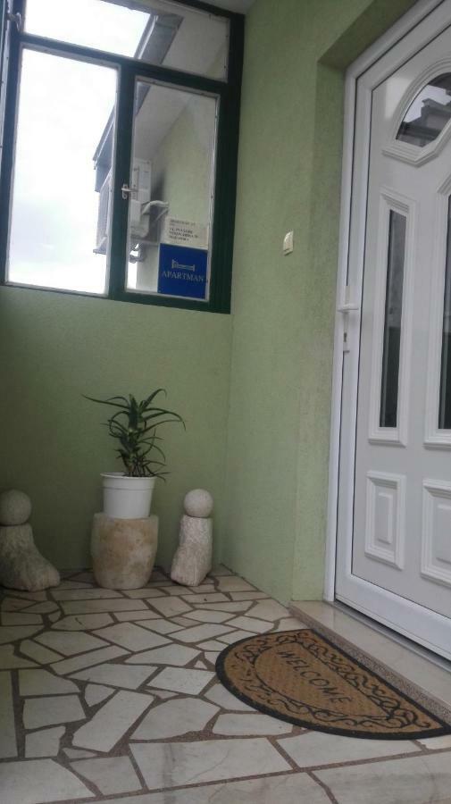 Apartmani Sabic A2 Plus1 Makarska Exterior photo