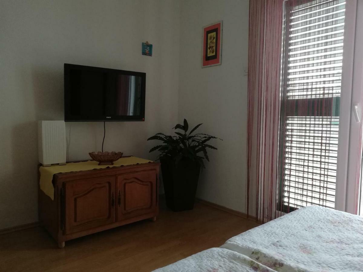 Apartmani Sabic A2 Plus1 Makarska Exterior photo