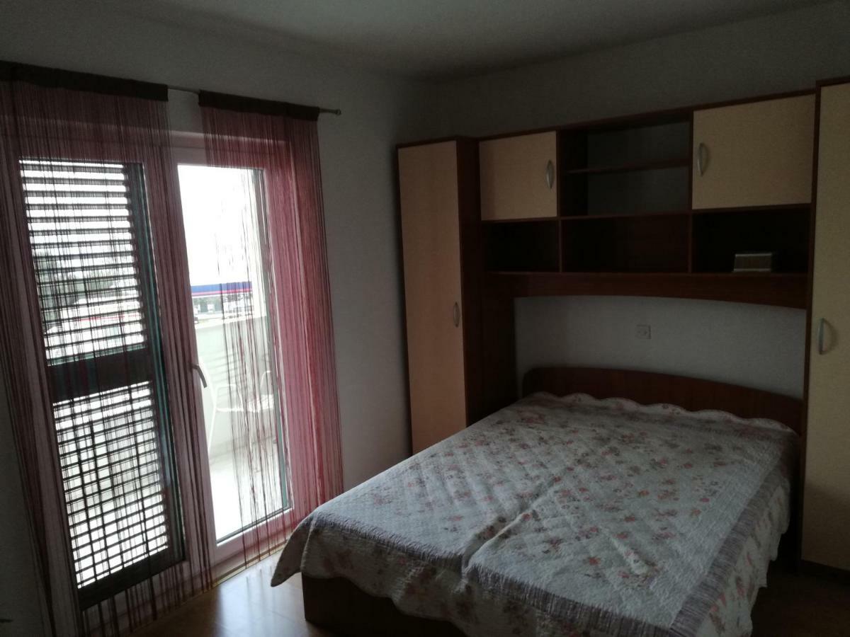 Apartmani Sabic A2 Plus1 Makarska Exterior photo